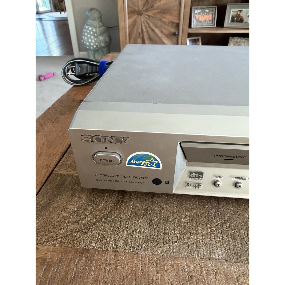 Sony DVP NS700P Progressive Scan DVD Player **No Remote - Picture 2 of 8